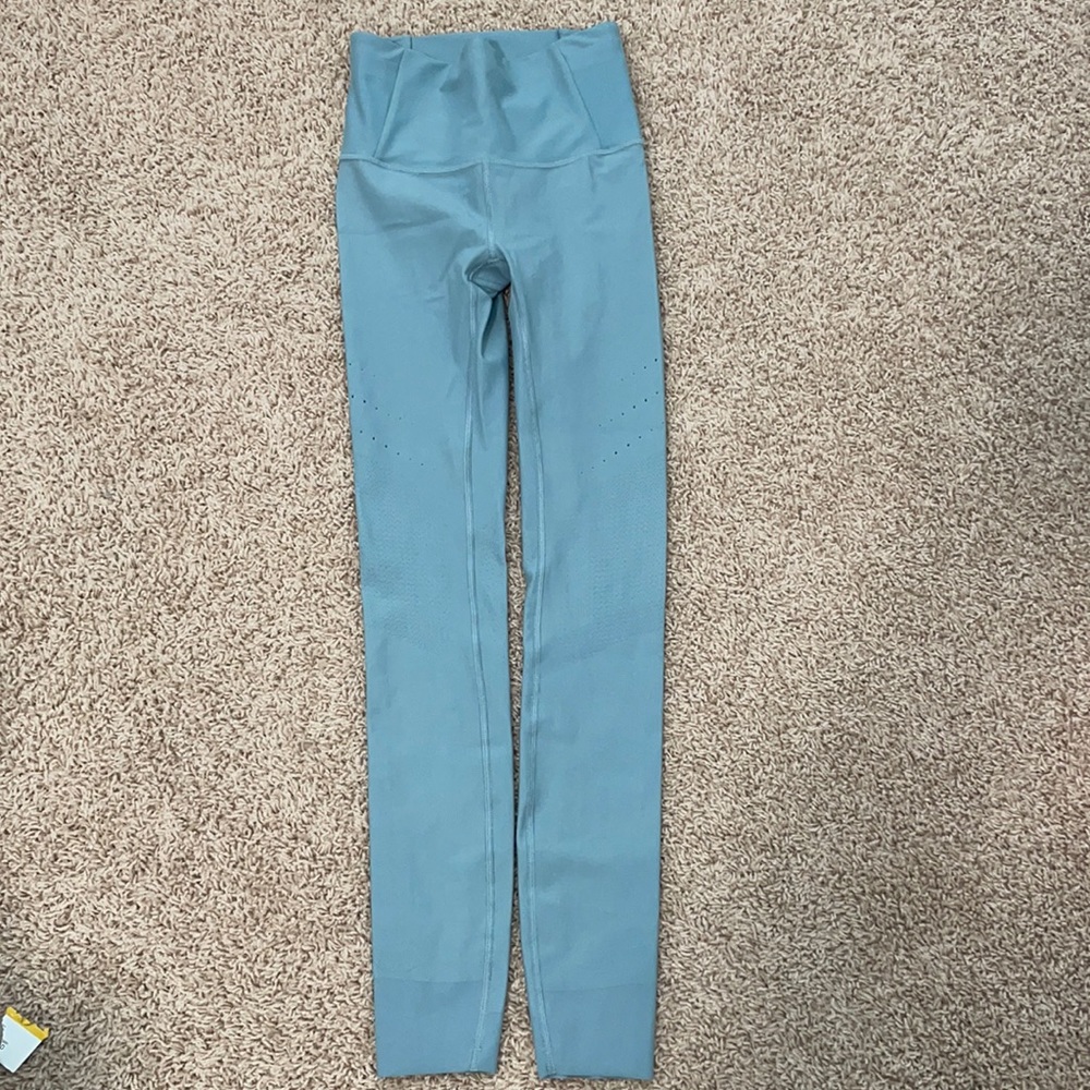 Lululemon size 4 leggings I believe shade misty glade or chambray